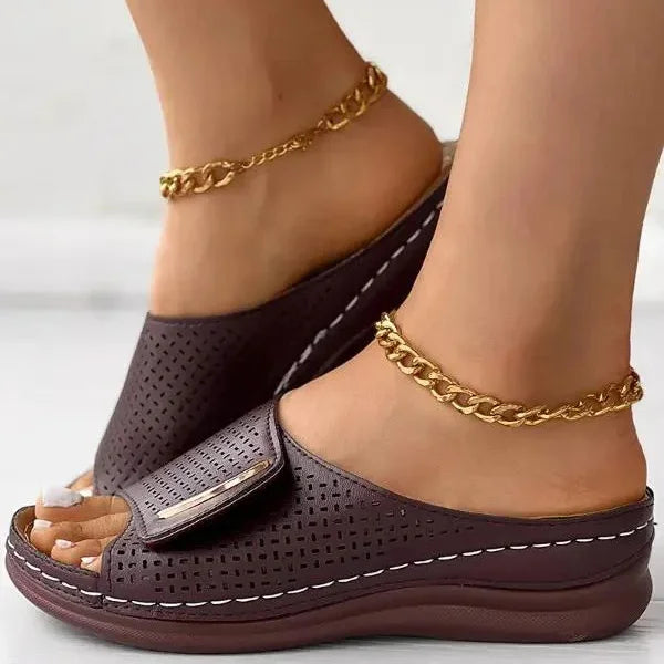 Joanna – Klassische Urban Sandalen