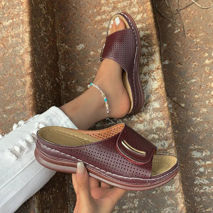 Joanna – Klassische Urban Sandalen