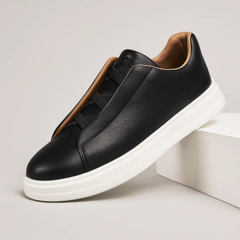 Bradley Leder Sneakers