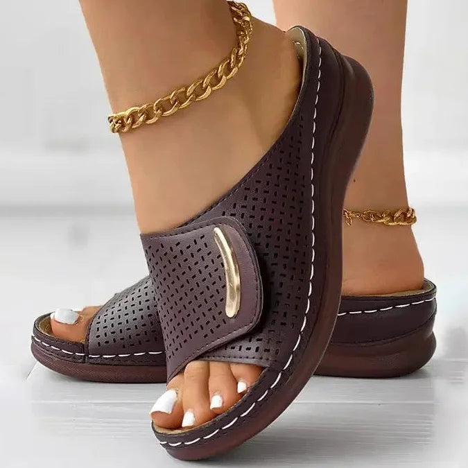 Vera | Klassische Stadt-Sandalen
