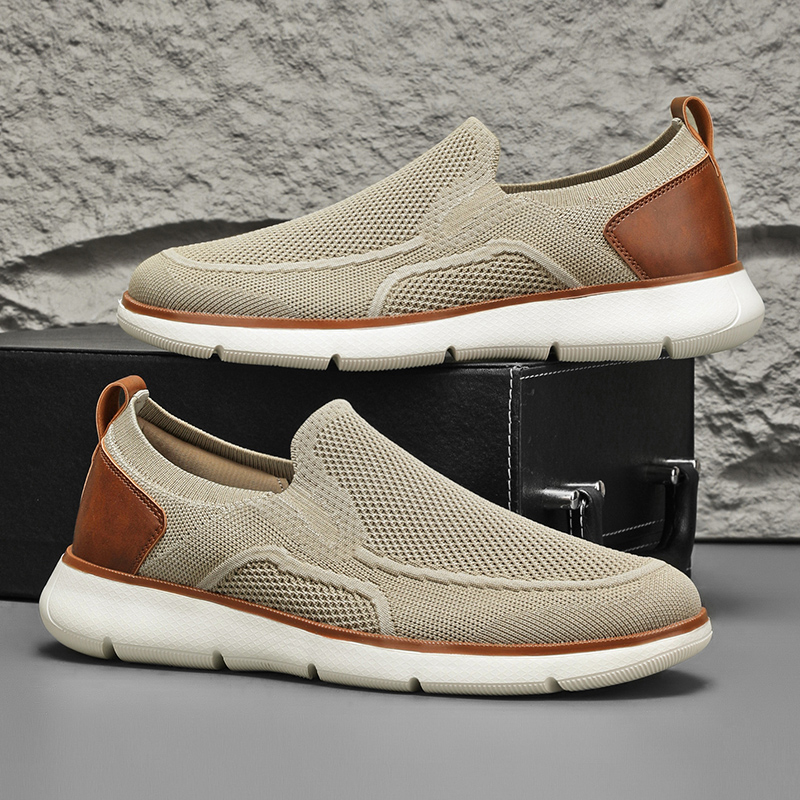 Arlo Strick Sneakers