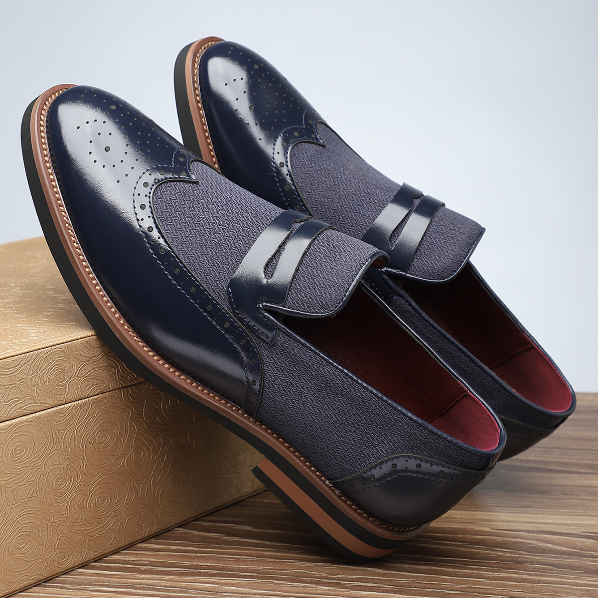Regency Leder Brogue Slipper
