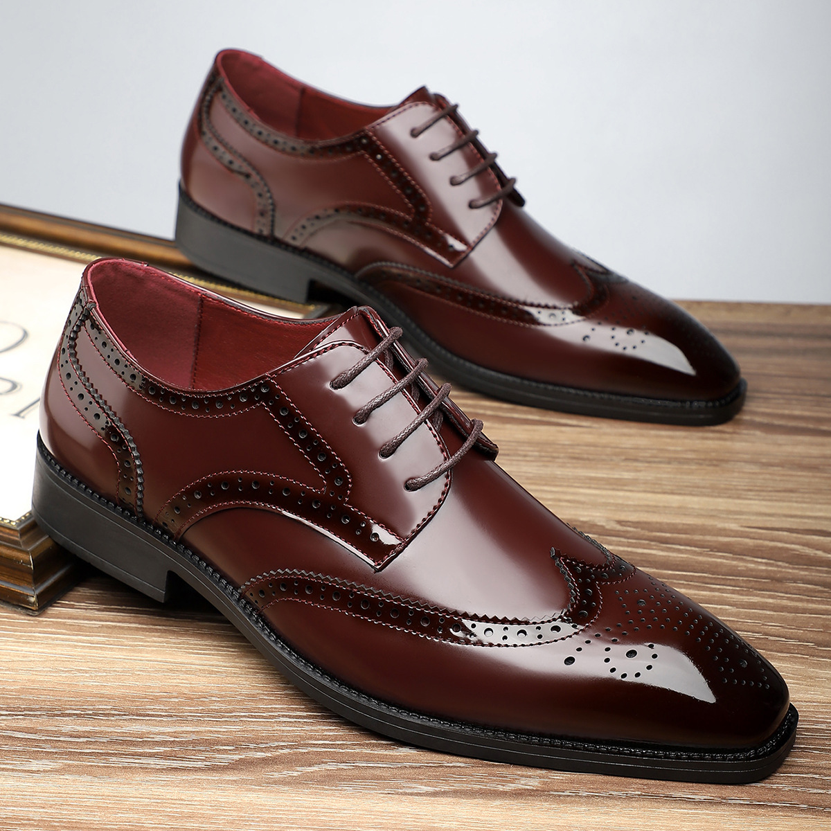 Cambridge Leder Brogue Schnürschuhe
