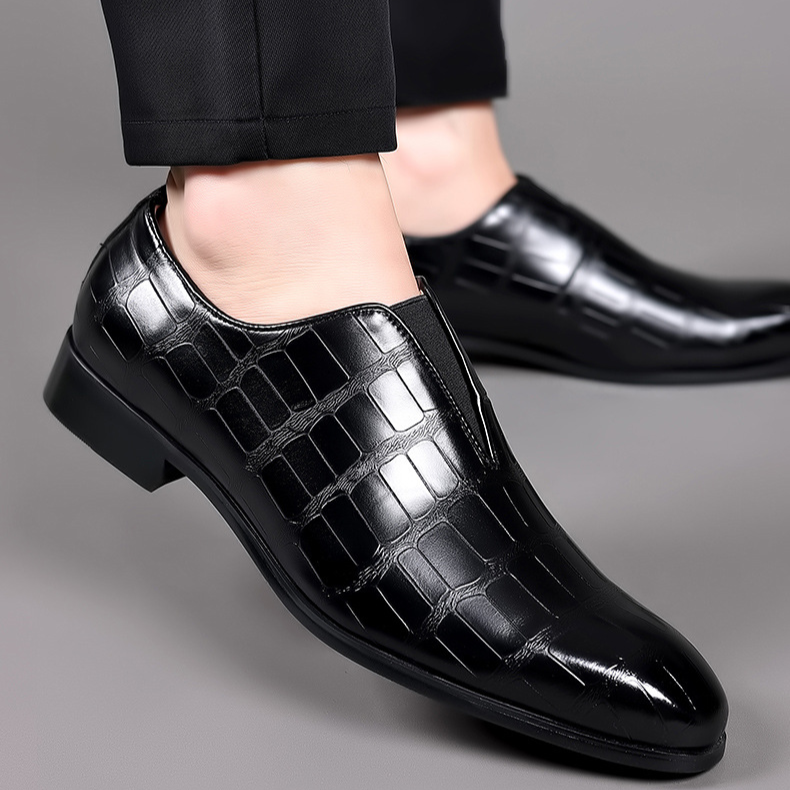 Valentino Echtes Leder Dressschuhe