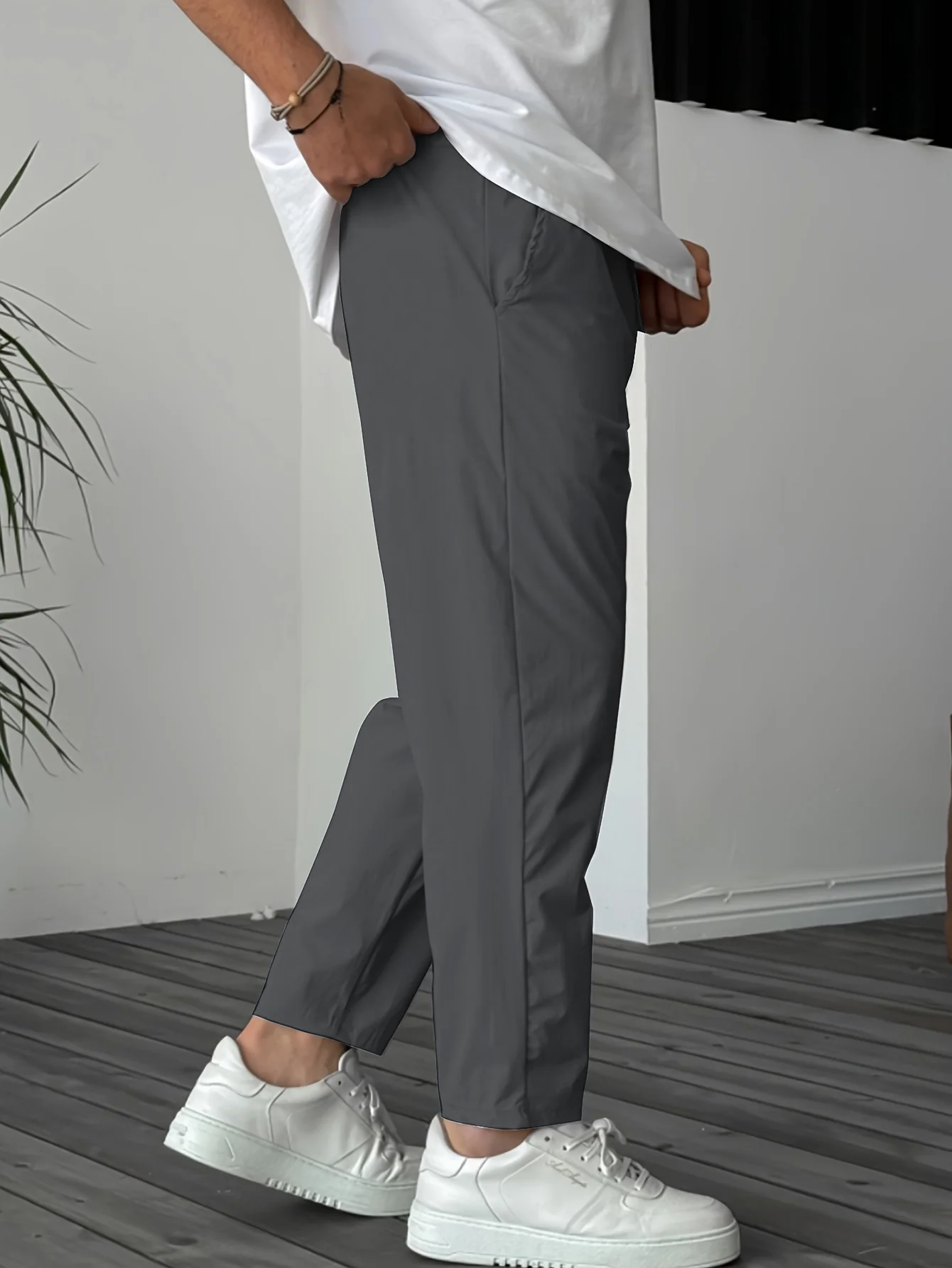 Oscar | Elegante Konisch Zulaufende Hose Mit Kordelzug