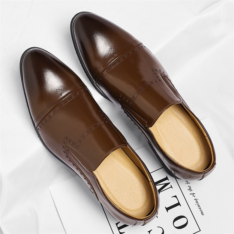 Matteo Leder Brogue Slipper