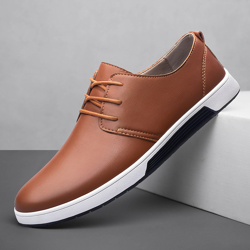Claude Leder Sneakers