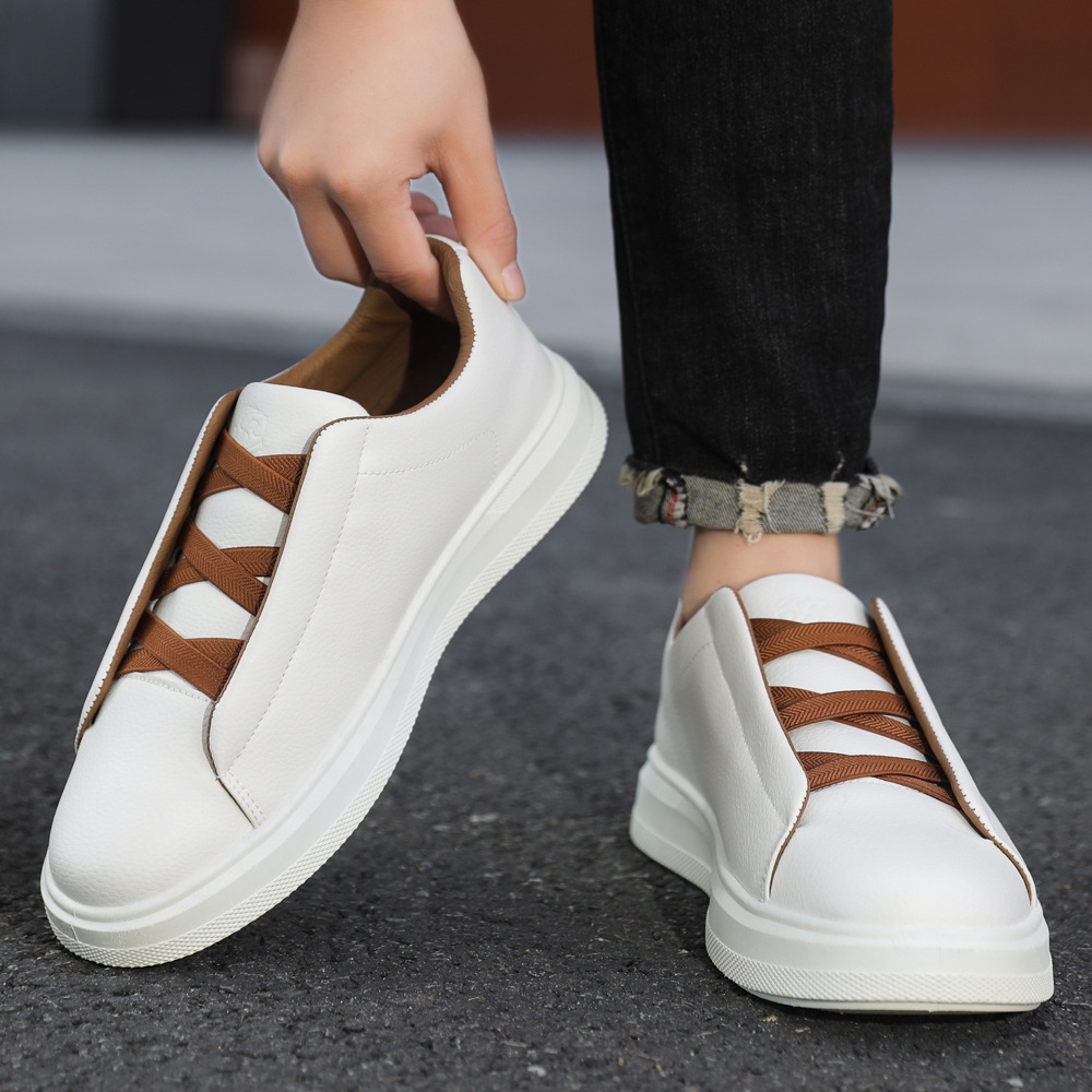 Bradley Leder Sneakers