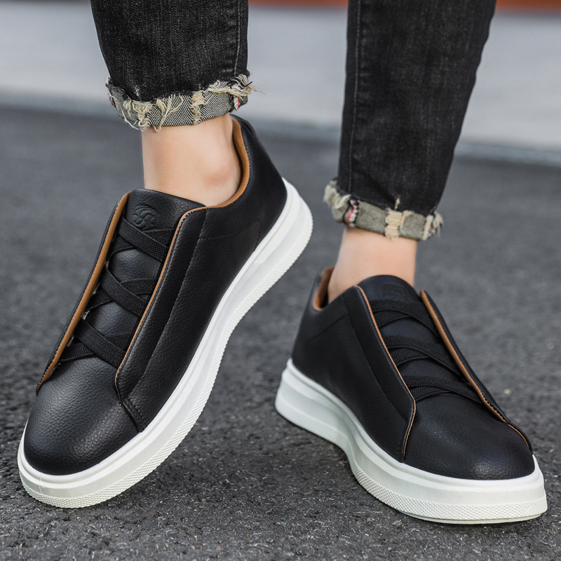 Bradley Leder Sneakers