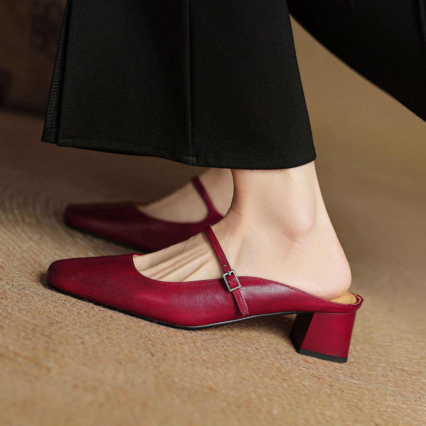 Meyra Leather Slip-On Sandals