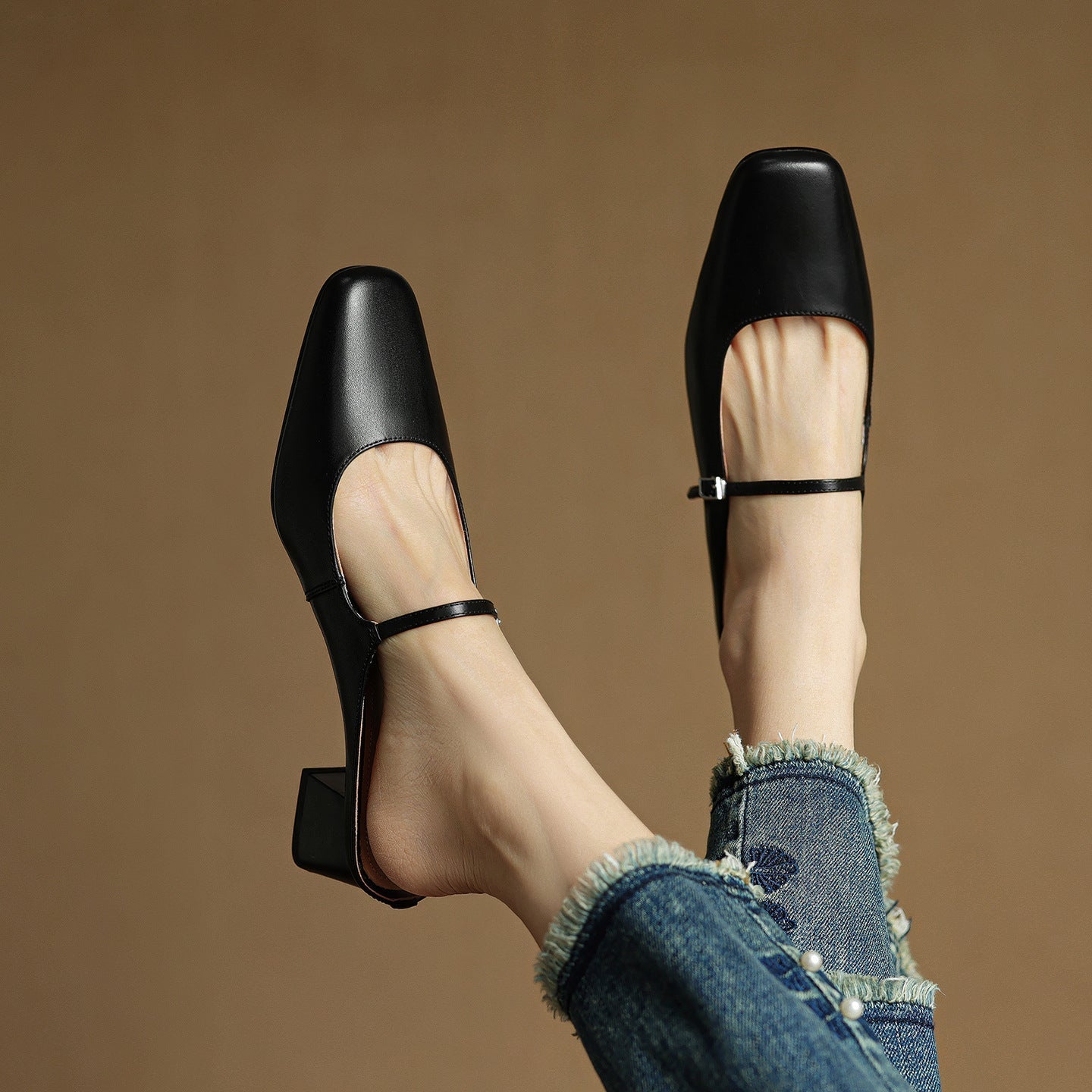 Meyra Leather Slip-On Sandals