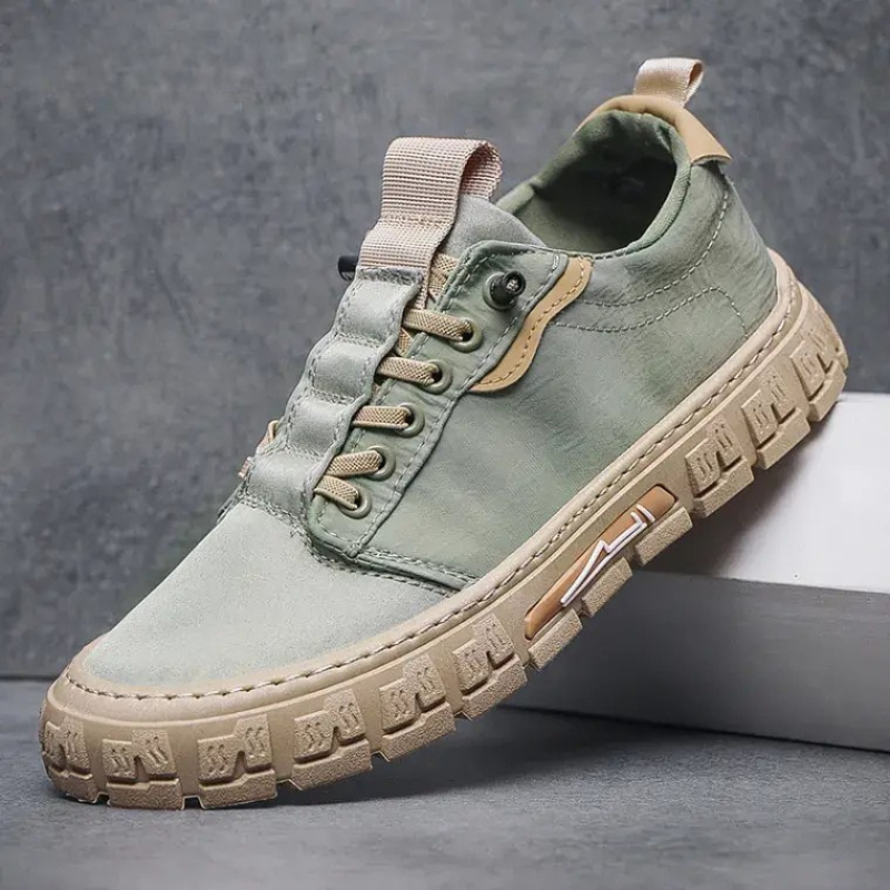 Highland Premium Sneakers