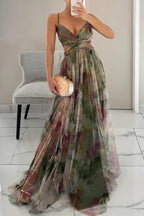 "Eirith | Unsichtbares Romantisches Kleid" can be rewritten as "Eirith | Verstecktes Romantisches Kleid".