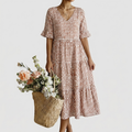 ANASTASIA | BEQUEMES SOMMERKLEID" can be rewritten as "ANASTASIA | Lässiges Sommerkleid für Komfort